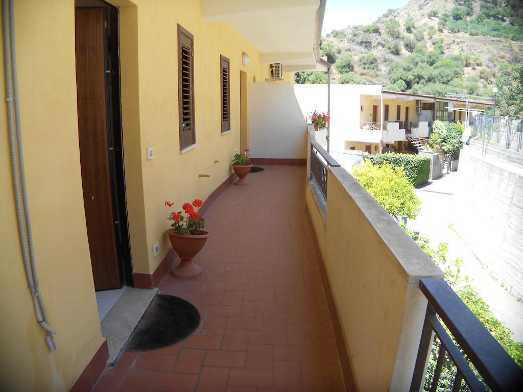 Casa Vacanza Da Rosa Letojanni Zewnętrze zdjęcie