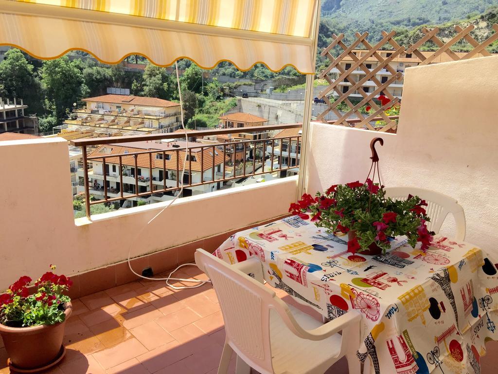 Casa Vacanza Da Rosa Letojanni Zewnętrze zdjęcie